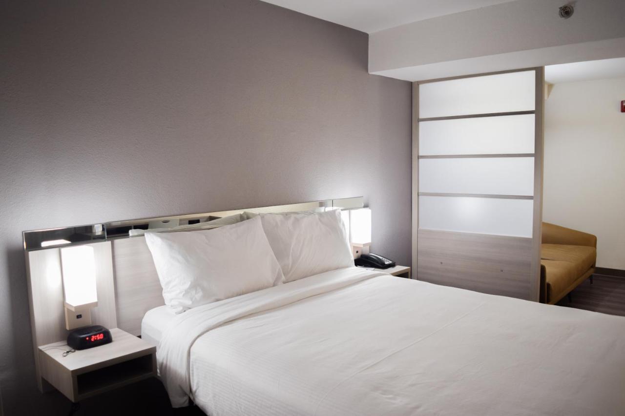 Travelers Inn And Suites Raleigh Kültér fotó